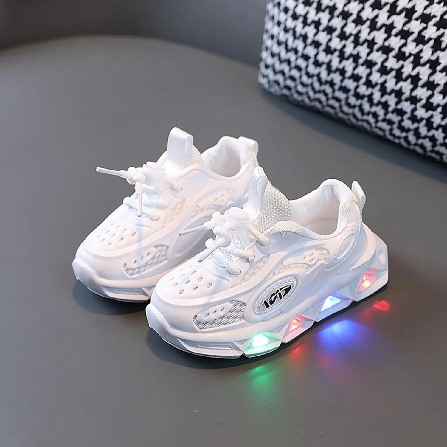 Baby Girls Fashion LED Light Up Solid Color Shoes Toddler Kids Infant Baby Boys Girls Lightweight Platform Sneakers