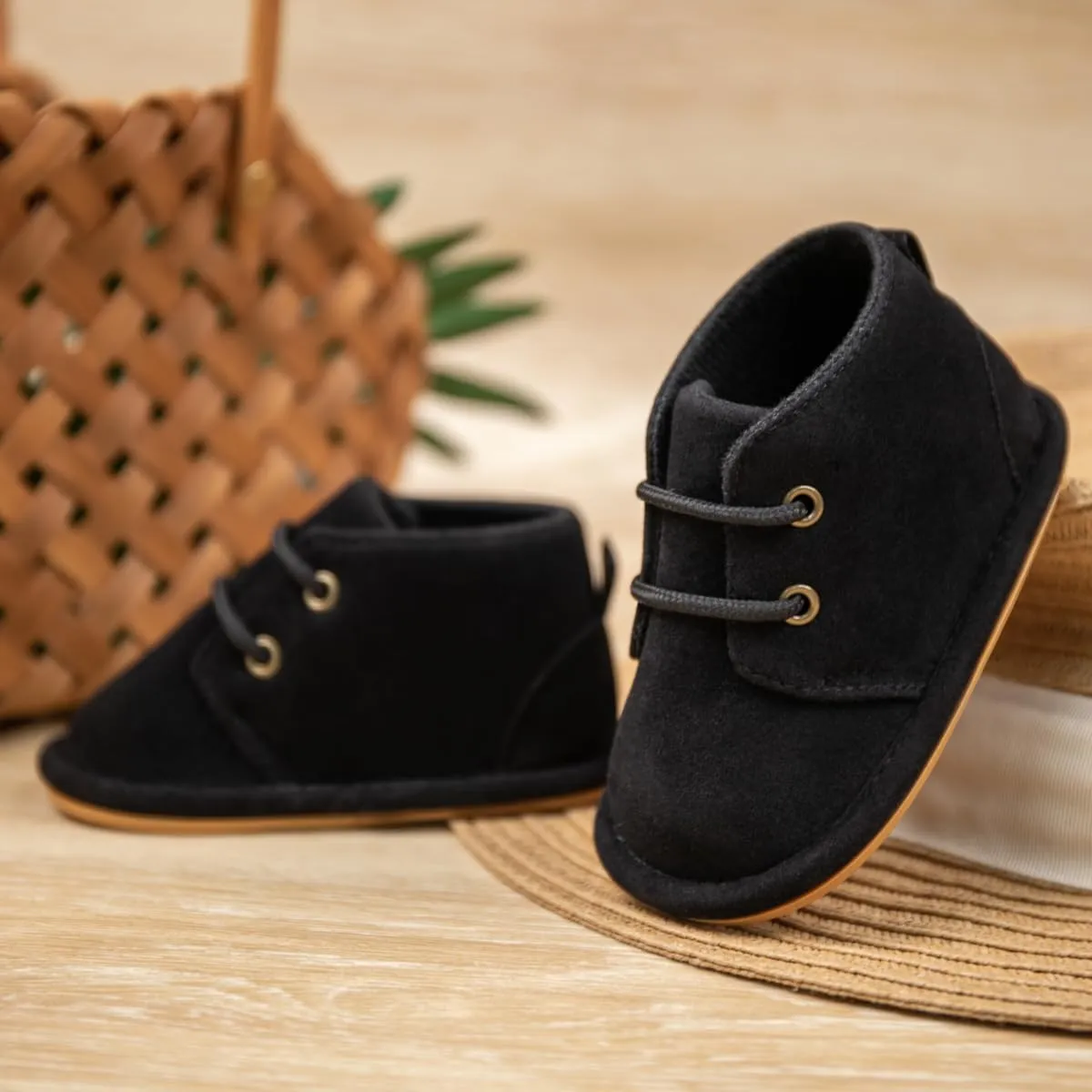 CENCIRILY Baby Booties Newborn Girl Boy shoes Infant Fleece Cozy Fur Lining Winter Warm Ankle Boots Rubber Sole Anti-Slip Prewalker Boots