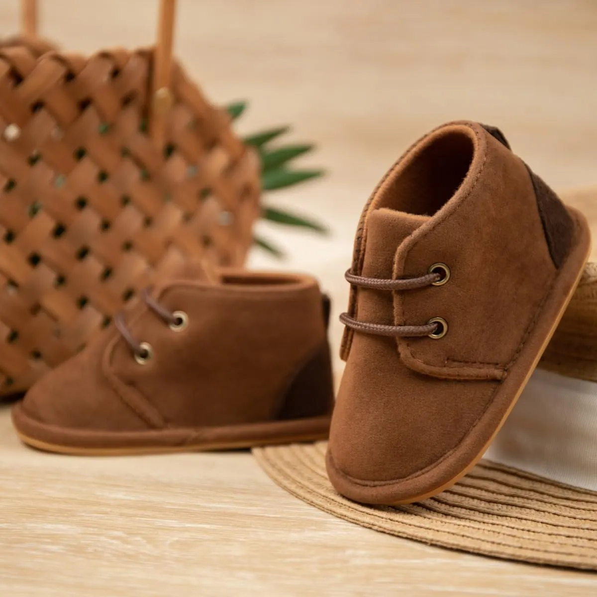 CENCIRILY Baby Booties Newborn Girl Boy shoes Infant Fleece Cozy Fur Lining Winter Warm Ankle Boots Rubber Sole Anti-Slip Prewalker Boots