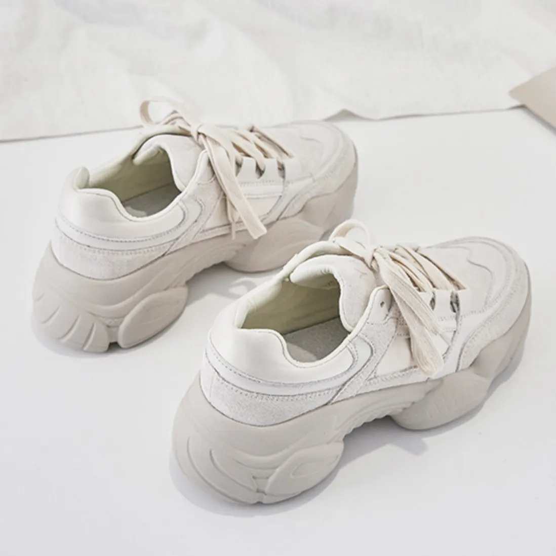 Cuzcare Orthopedic Shoes For Women Arch Support Breathable Anti Slip Fashionable Sneaker