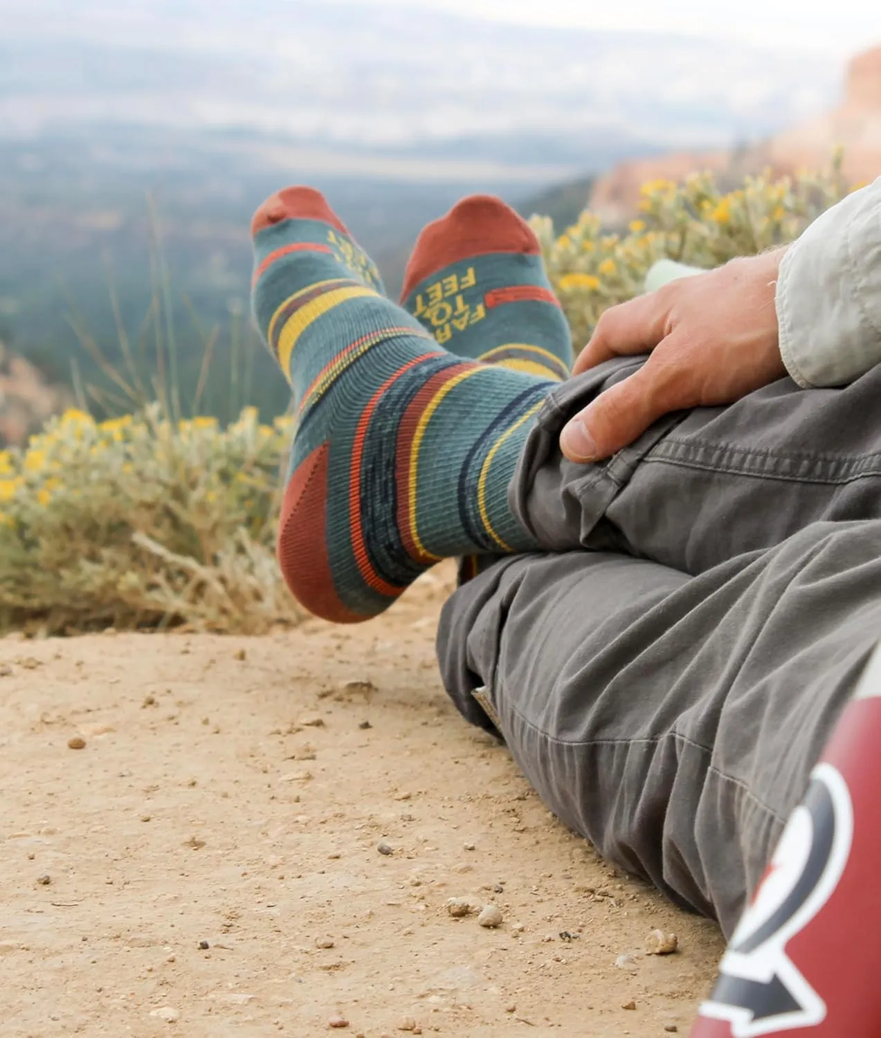 FARM TO FEET 8568 Unisex King No Cushion Merino Wool Crew Socks