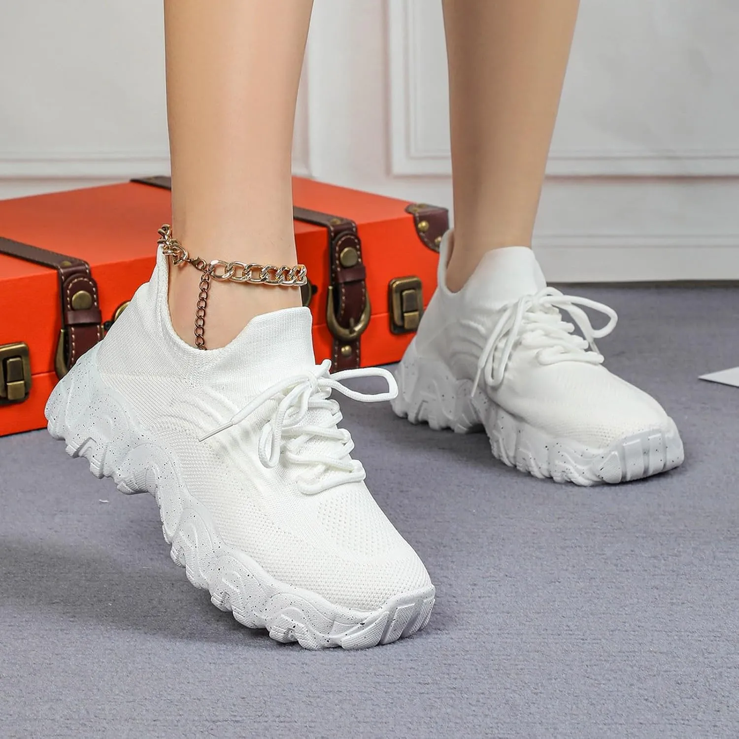 Kubbon Slip on Shoes Women Lightweight Breathable Non Slip Running Shoes Casual Orthopedic Walking Sneakers with Arch Support Plus Size Fashion Sneakers