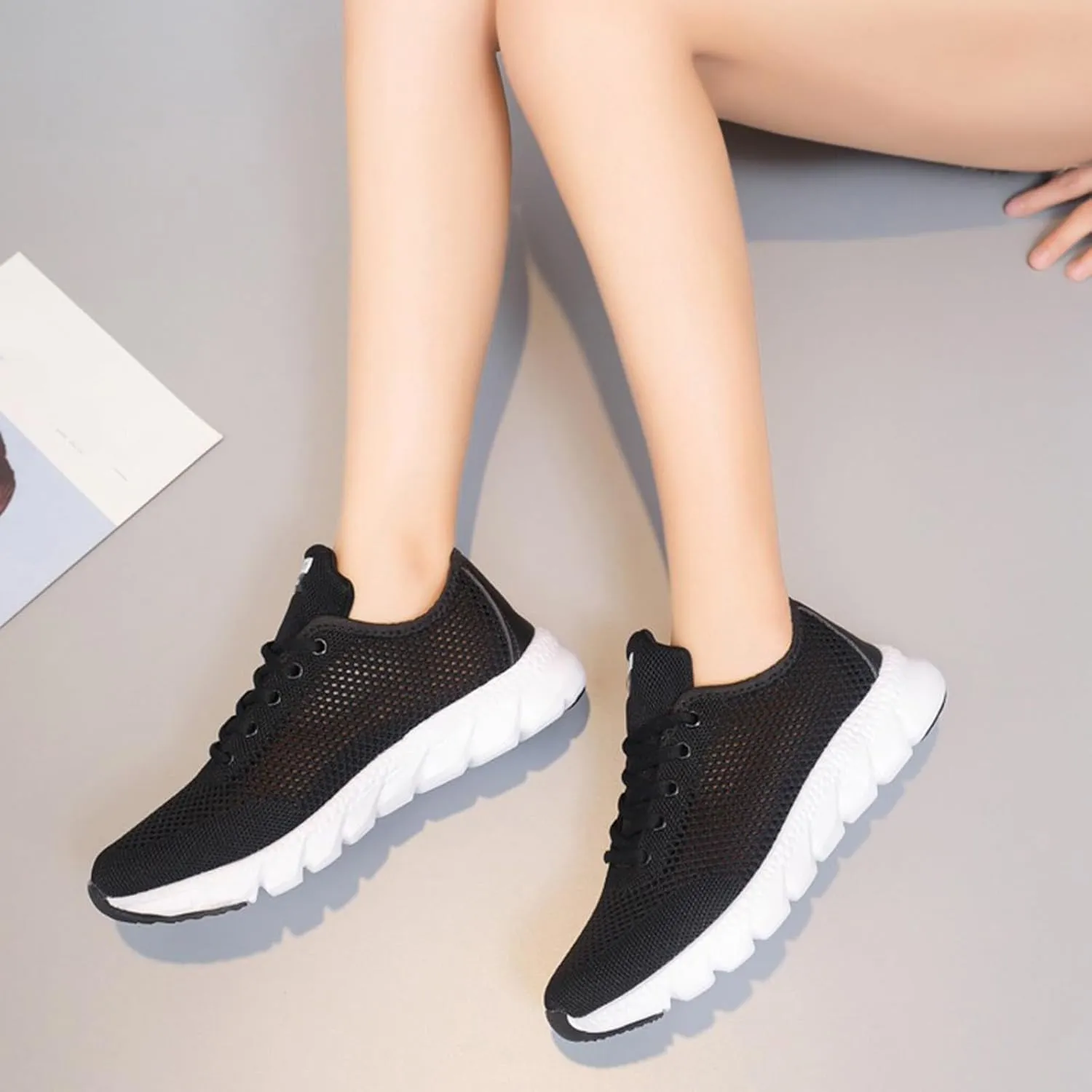 Lightweight Walking Tennis Shoes for Women Non Slip Cushion Fashion Running Tennis Shoes Versatile Dress Shoe