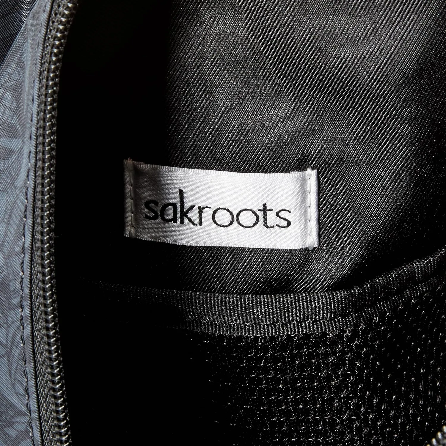 Sakroots Eco Twill, Black Spirit Desert 2