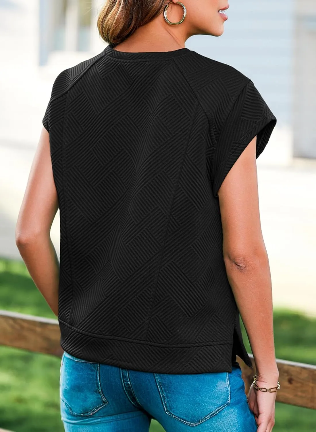 SHEWIN Oversized T Shirts for Women Crewneck Short Sleeve Casual Summer Tops Tees
