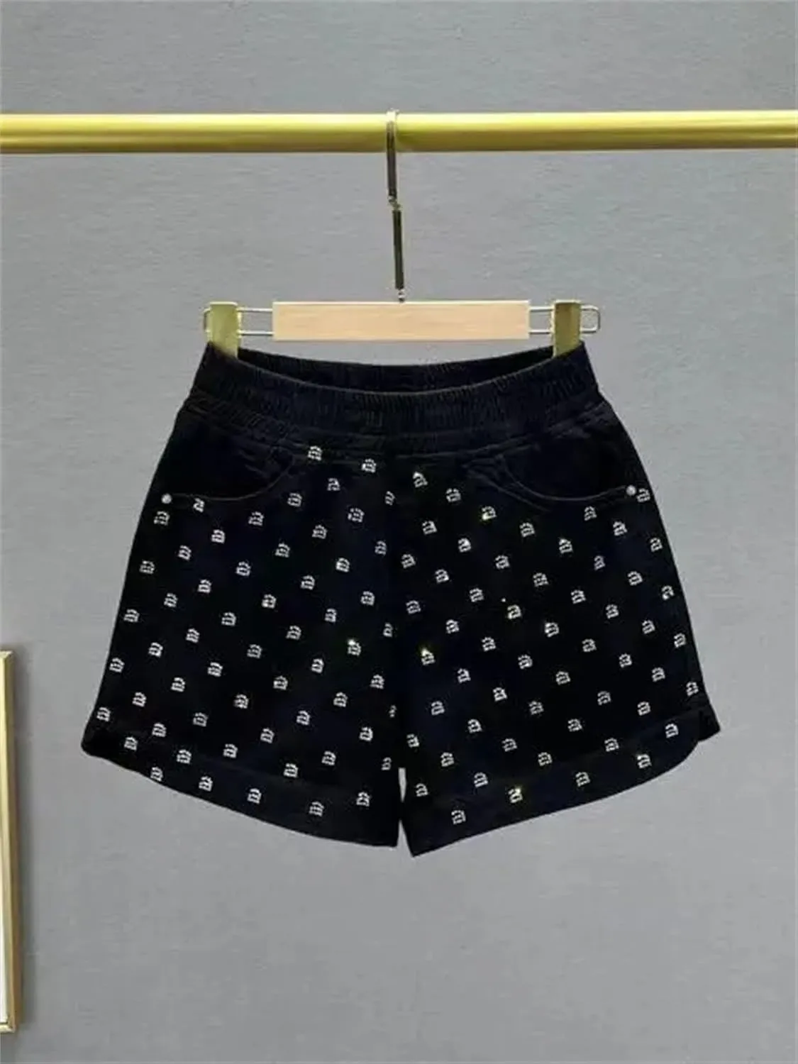 Spring Summer Raw Edge Denim Shorts Women Vintage High Waist Distressed Casual Weekend Style