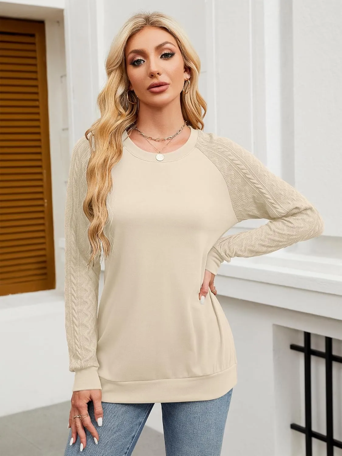 Sweatshirts for Women Crewneck Cable Knit Long Sleeve Sweaters Lightweight Loose Tops 2025
