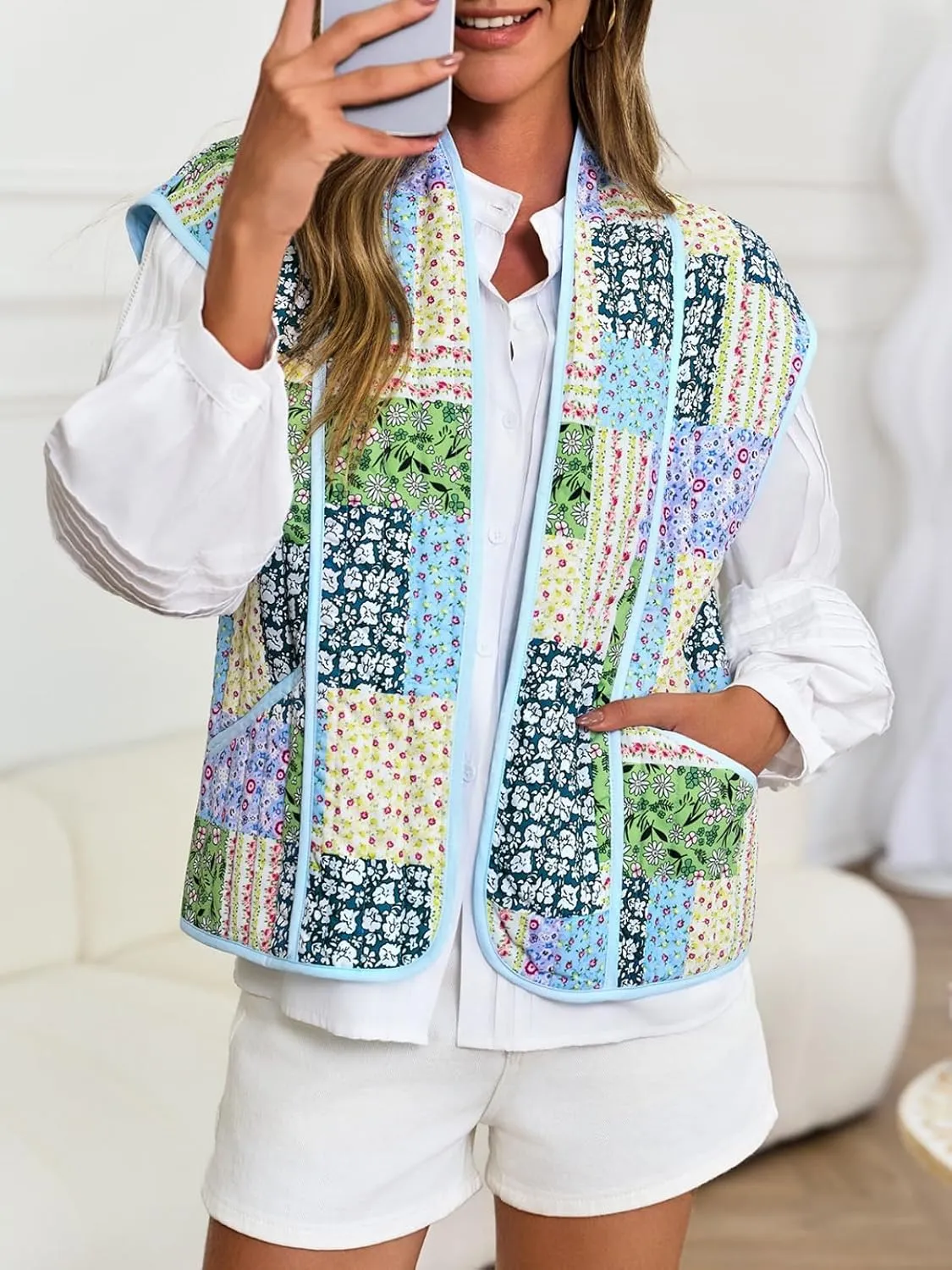 Tankaneo Womens Puffer Quilted Cropped Vest Oversized Floral Patchwork Lightweight Jacket Cap Sleeve Outerwear Vest