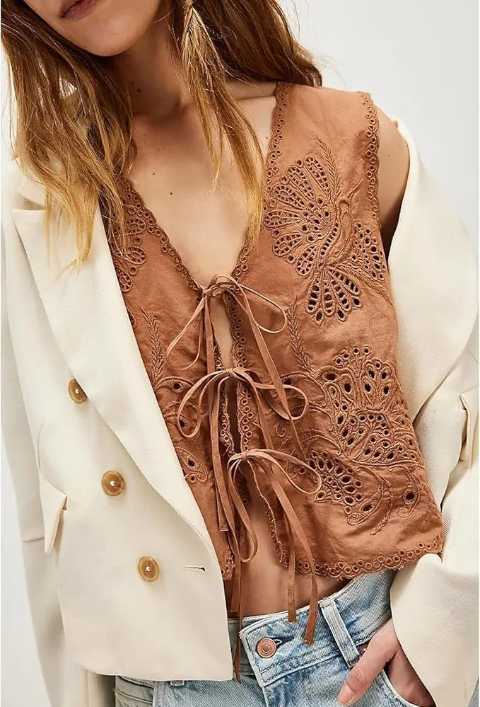 Tie Front Tops for Women Sleeveless V Neck Eyelet Embroidered Tank Y2k Sexy Cute Going Out Crop Vest Shirt
