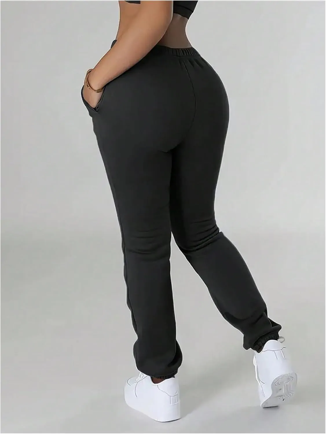 WDIRARA Women's High Waisted Sweatpants Drawstring Workout Active Joggers Pants with Pockets