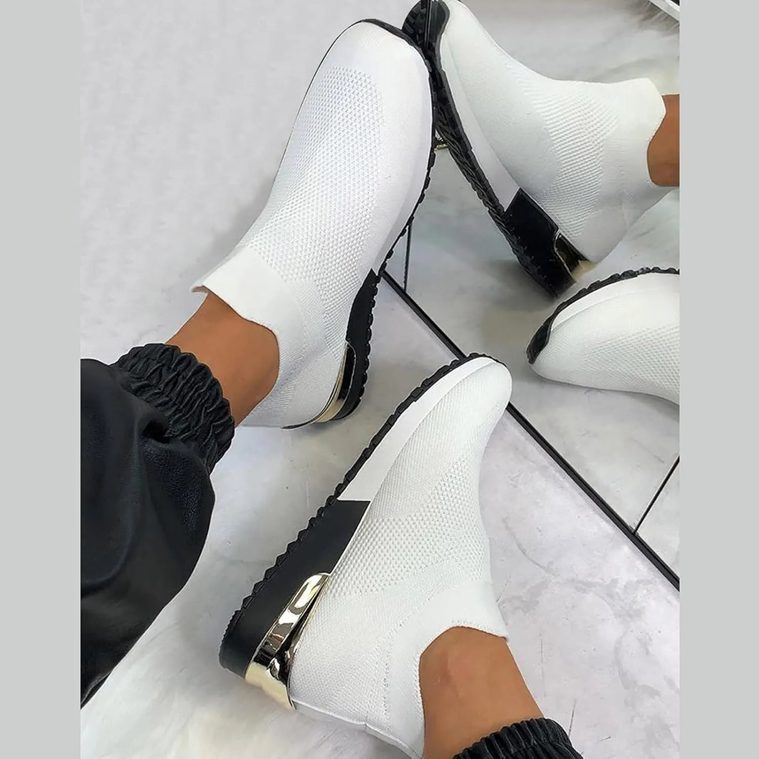 Women Woven Sneakers Comfortable Lightweight Breathable Casual Sneakers with Arch Support Mesh Slip On Walking Shoes