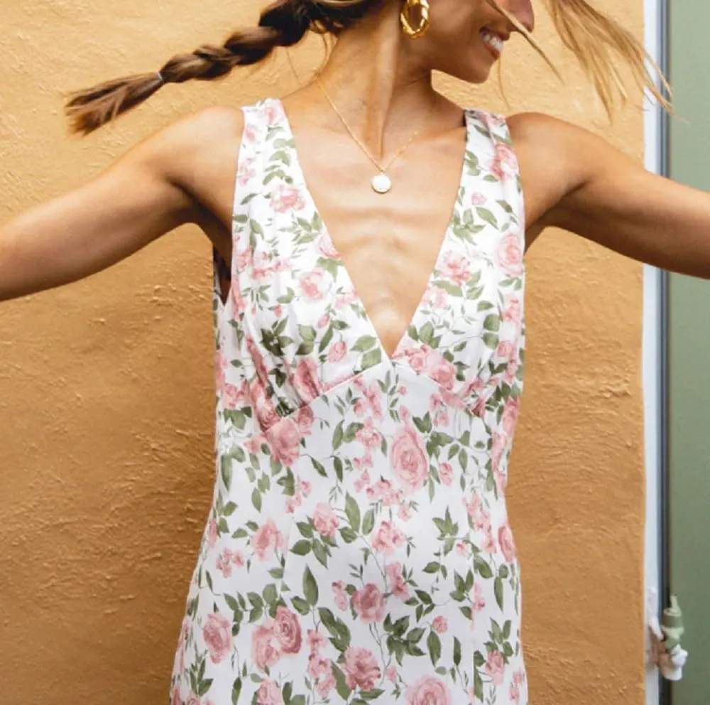 Women Y2k Bodycon Maxi Dress Vintage Floral Print Long Dress Sleeveless Open Back Deep V Neck Tank Sundress